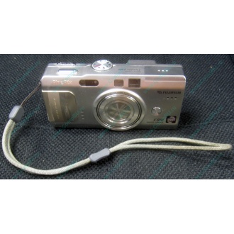 Фотоаппарат Fujifilm FinePix F810 (без зарядного устройства) - Северодвинск