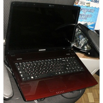 Ноутбук Samsung R780i (Intel Core i3 370M (2x2.4Ghz HT) /4096Mb DDR3 /320Gb /ATI Radeon HD5470 /17.3" TFT 1600x900) - Северодвинск